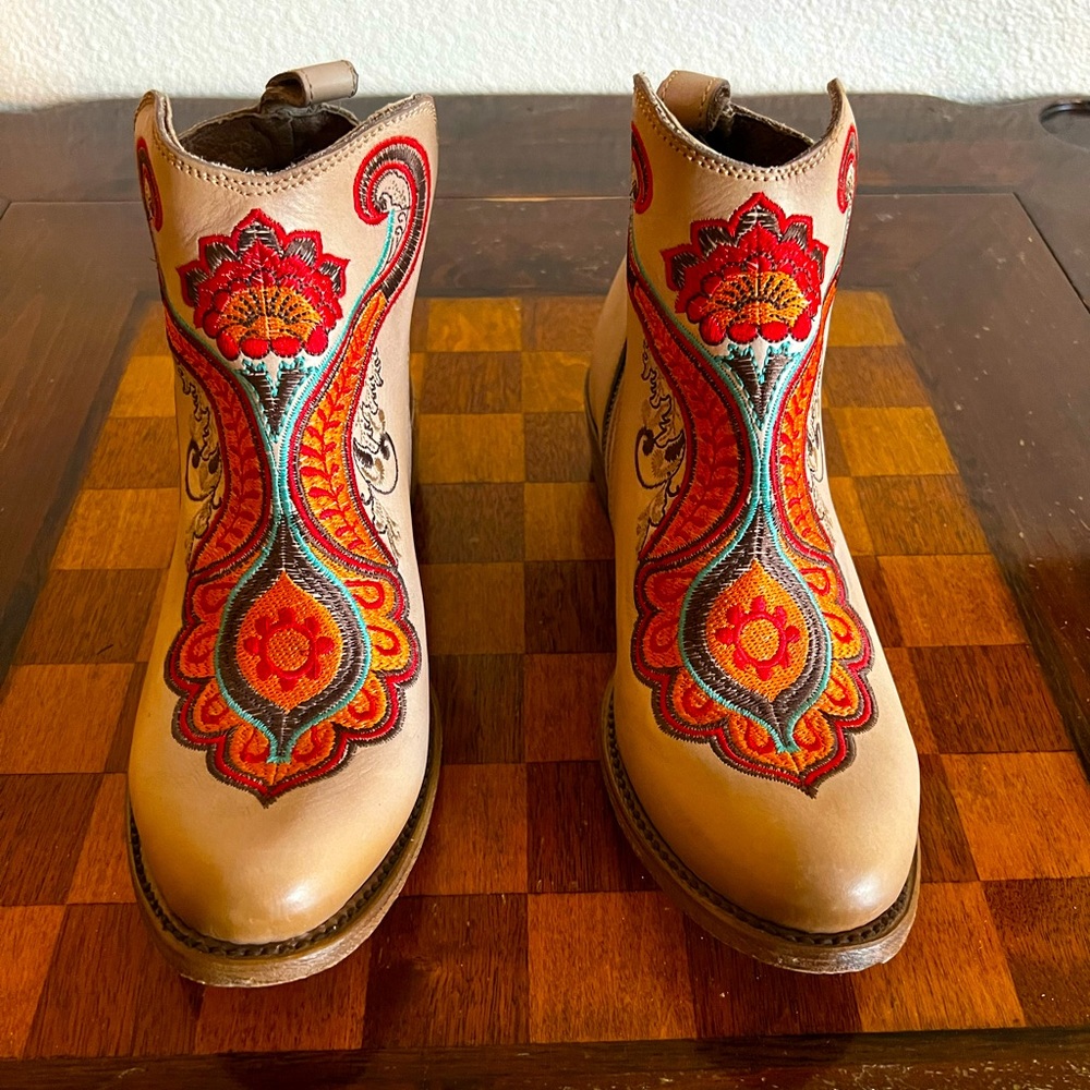 Corral Embroidered Zip Booties